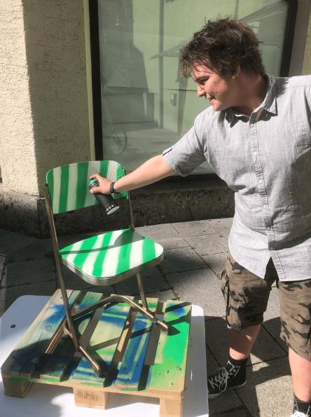 Alte Stühle neugestaltet Alte Stühle neugestaltet